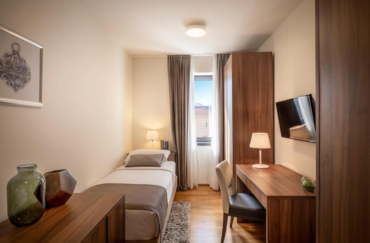 Maistra Select Srebreno Premium Apartments Buitenkant foto