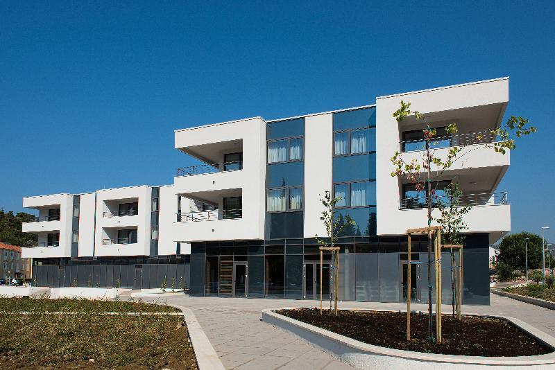 Maistra Select Srebreno Premium Apartments Buitenkant foto